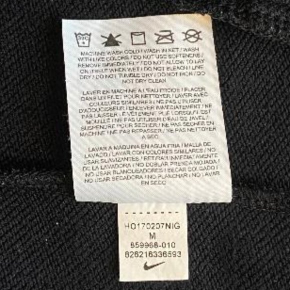 Nike Dry Core Studio Long Sleeve Black Pullover - Picture 11 of 11